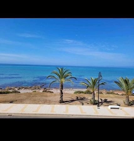 Apartamento En Primera Linea De Mar. Murcia Luaran gambar