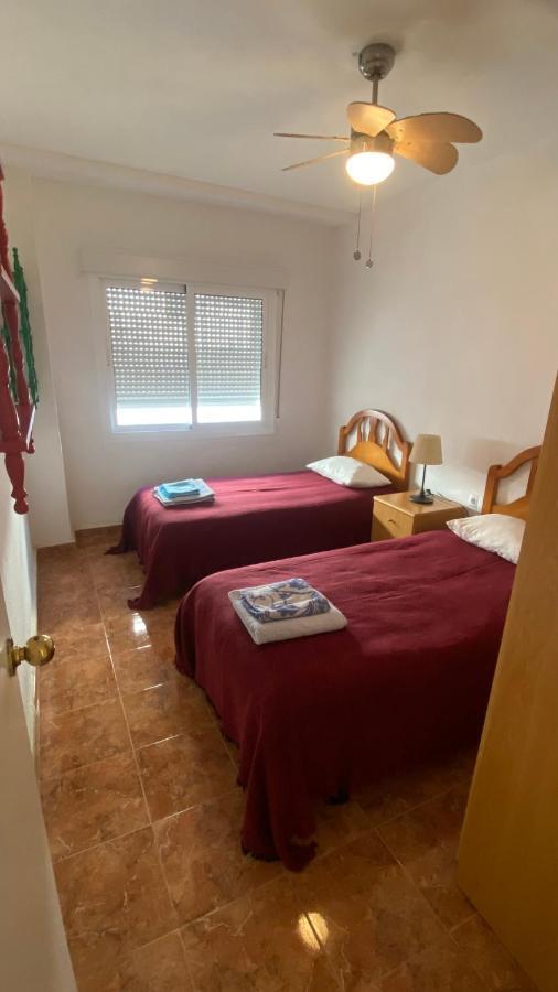 Apartamento En Primera Linea De Mar. Murcia Luaran gambar