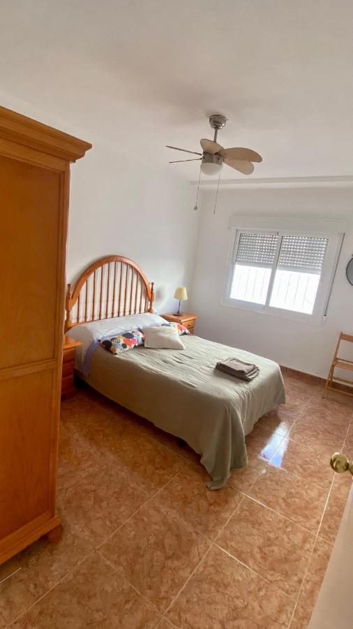 Apartamento En Primera Linea De Mar. Murcia Luaran gambar